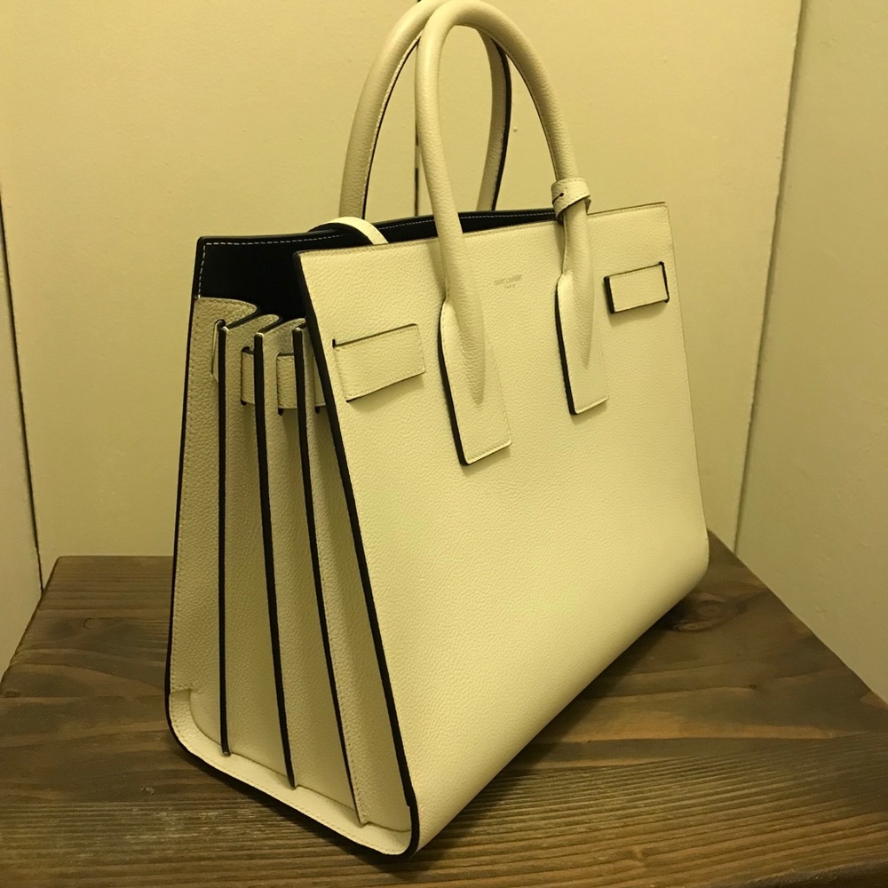 SAINT LAURENT SAC DE JOUR - Picture 3 of 8